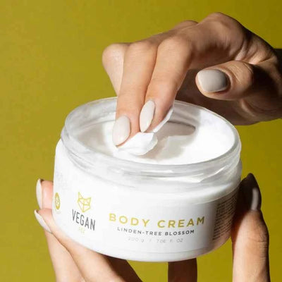 Crema corporal hidratante de flor de tilo